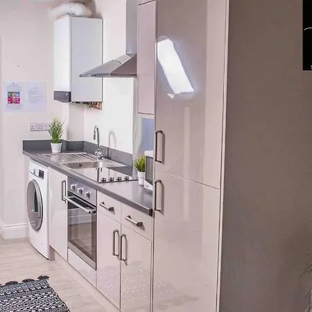 ✪ Leisure/Business ✪ 1 Bedroom Apt , Free Parking Swansea Exterior photo